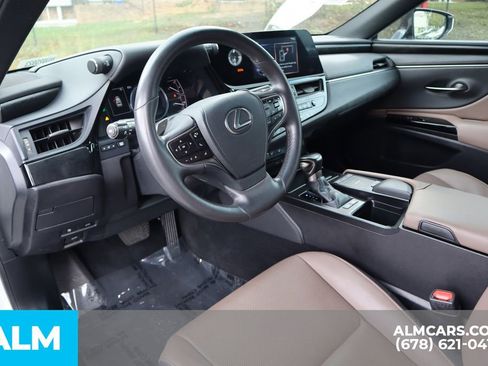 Used 2022 Lexus ES 300h w/ Premium Package image 10
