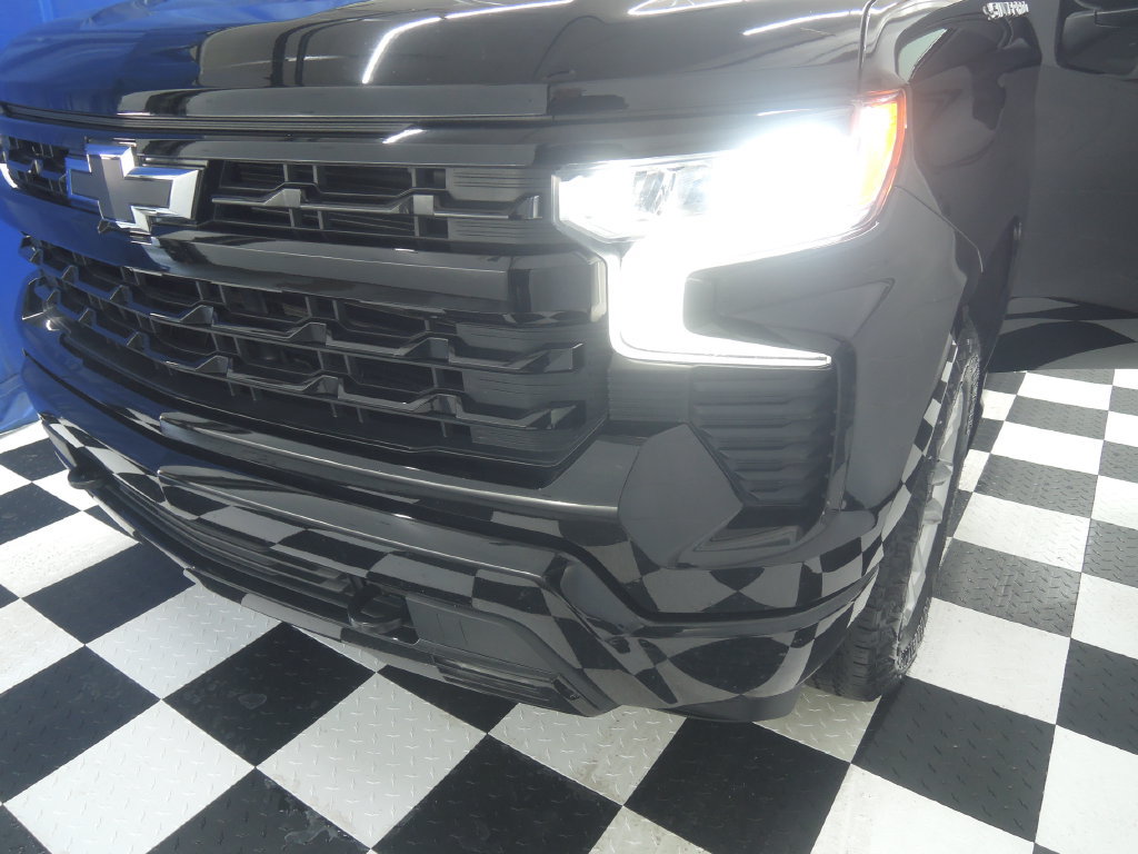 Used 2023 Chevrolet Silverado 1500 RST w/ Convenience Package II AWD/4WD image 40