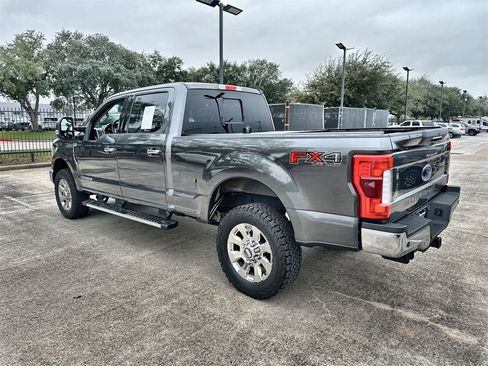 Used 2017 Ford F250 Lariat w/ Lariat Ultimate Package image 11