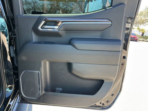 Used 2022 Chevrolet Silverado 1500 LT Trail Boss w/ Convenience Package II image 46