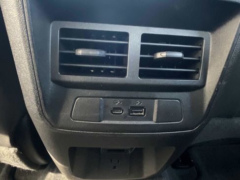 Certified 2024 Chevrolet Colorado Z71 w/ Z71 Convenience Package 2 image 21