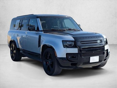 Used 2023 Land Rover Defender 130 X AWD/4WD image 3