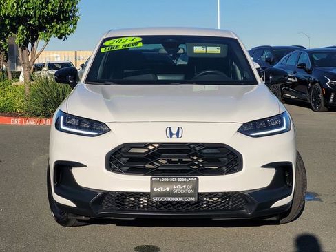 Used 2024 Honda HR-V Sport image 2