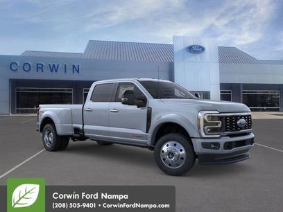 New 2026 Ford F450 Platinum w/ FX4 Off-Road Package