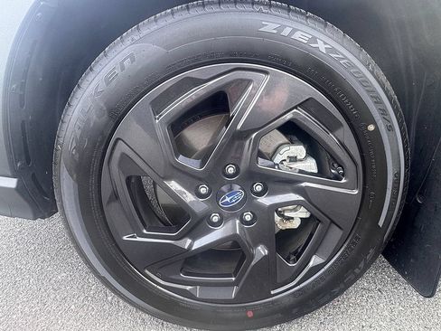 Used 2024 Subaru Crosstrek 2.5i Sport AWD/4WD image 8
