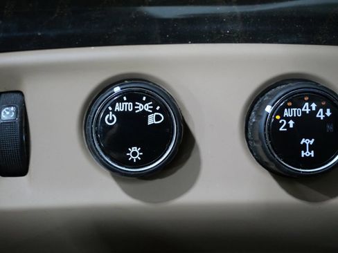 Used 2020 Cadillac Escalade Platinum AWD/4WD image 14