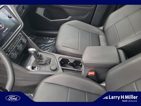 Used 2020 Volkswagen Tiguan SEL image 15