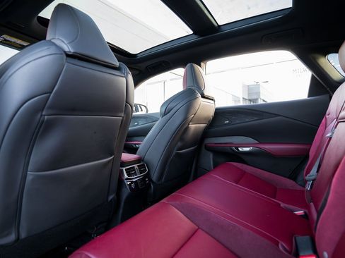 Used 2024 Lexus RX 500h F Sport image 30