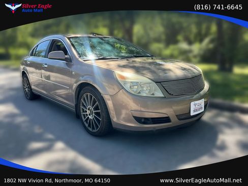 Used 2007 Saturn Aura XR w/ Premium Trim Pkg FWD image 2