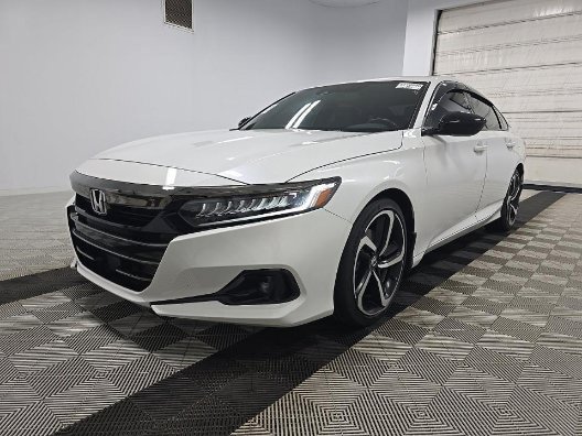Used 2022 Honda Accord Sport image 5