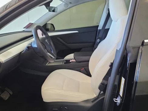 Used 2023 Tesla Model Y Long Range AWD/4WD image 8