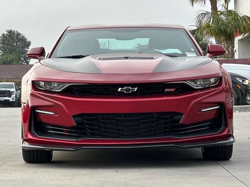 Used 2022 Chevrolet Camaro SS w/ Design Package 3 image 9