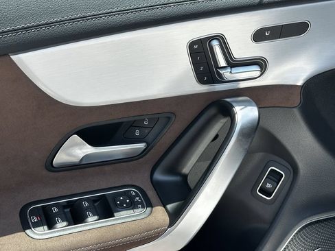Certified 2025 Mercedes-Benz CLA 250 4MATIC image 12