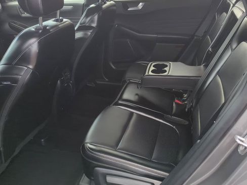 Used 2024 Ford Escape Platinum AWD/4WD image 10