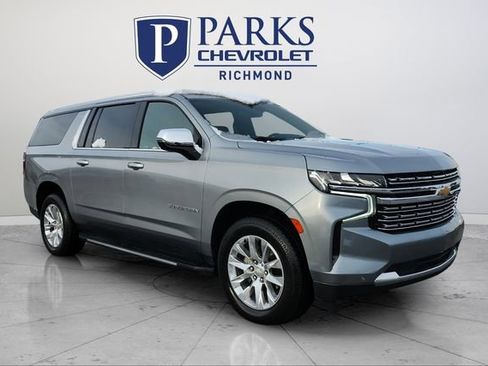 Certified 2023 Chevrolet Suburban Premier image 1