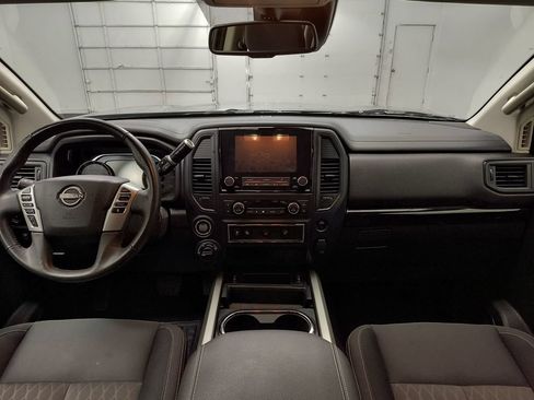 Used 2023 Nissan Titan SV w/ SV Convenience Package AWD/4WD image 14