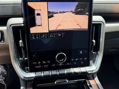 New 2026 GMC Yukon Denali RWD image 16