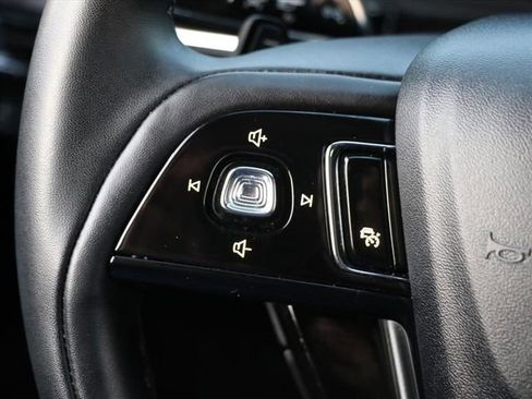 Used 2023 Lincoln Corsair FWD image 28