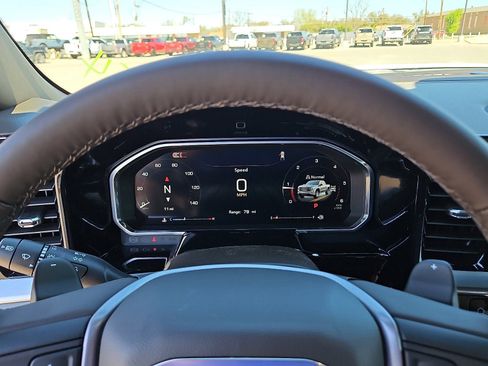 New 2026 GMC Sierra 1500 SLT image 14