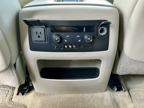 Used 2015 GMC Yukon Denali w/ Touring Package image 32