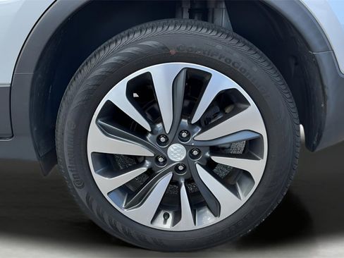 Used 2021 Buick Encore Preferred w/ Safety Package image 22