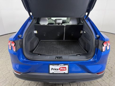 Certified 2025 Ford Mustang Mach-E Premium image 6