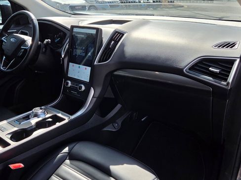 Used 2024 Ford Edge SEL AWD/4WD image 44