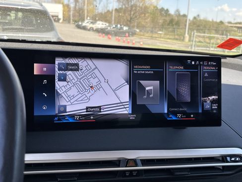 Used 2023 BMW iX M60 w/ Executive Package image 25