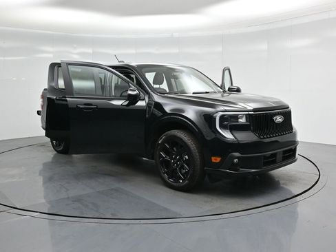 New 2025 Ford Maverick Lobo image 32