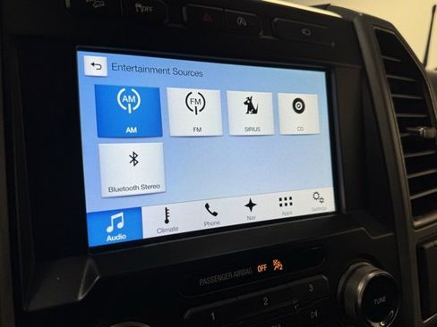 Used 2017 Ford F150 Raptor w/ Equipment Group 802A Luxury image 19