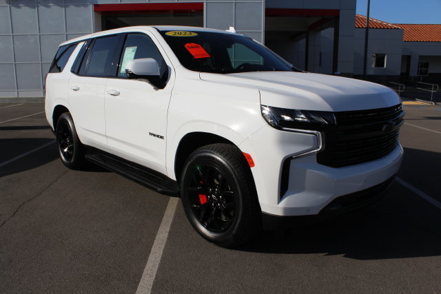 Used 2023 Chevrolet Tahoe RST w/ RST Performance Edition AWD/4WD image 2