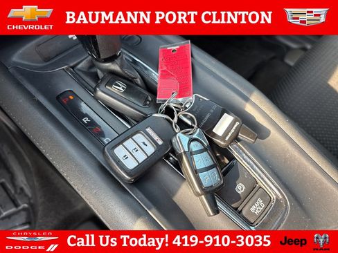 Used 2022 Honda HR-V EX image 28
