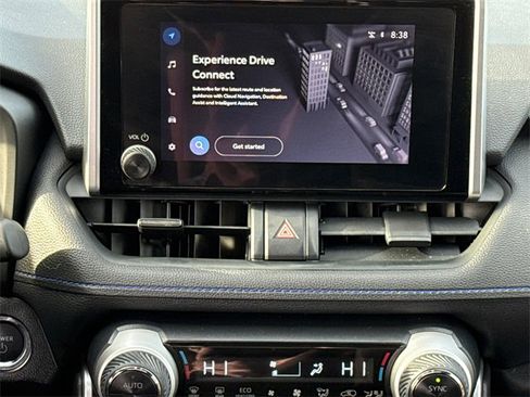 Used 2025 Toyota RAV4 SE w/ Convenience Package image 13