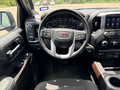 Used 2021 GMC Sierra 1500 Elevation w/ Preferred Package RWD image 13