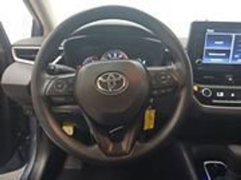 Used 2022 Toyota Corolla LE image 10