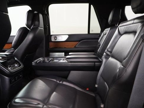 Used 2019 Lincoln Navigator Reserve w/ Cargo Package AWD/4WD image 33