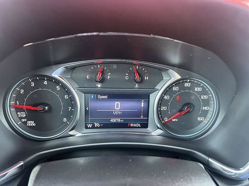 Used 2023 Chevrolet Equinox LT FWD image 24
