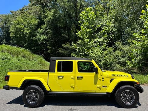 Used 2023 Jeep Gladiator Sport AWD/4WD image 5