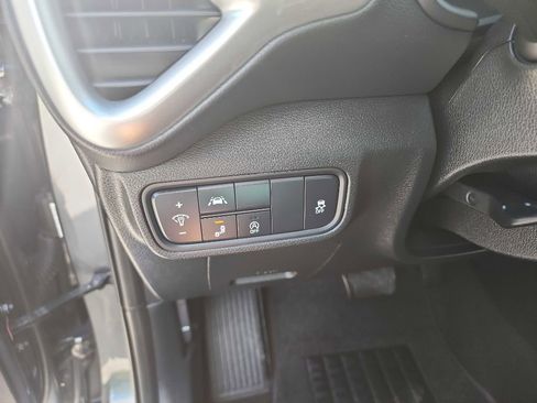 Used 2022 Kia Soul LX w/ Technology Package image 20