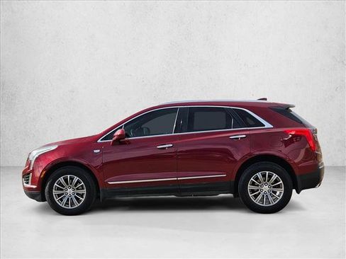 Used 2017 Cadillac XT5 Luxury w/ Driver Awareness Package image 9