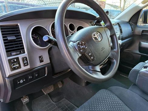 Used 2013 Toyota Tundra 4x4 Double Cab w/ Tow Pkg image 14