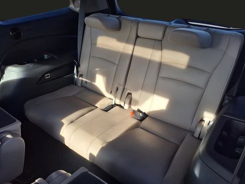 Used 2020 Honda Pilot Touring image 28