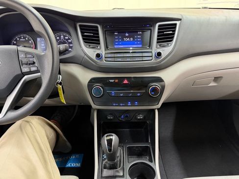Used 2018 Hyundai Tucson SE w/ Cargo Package AWD/4WD image 22