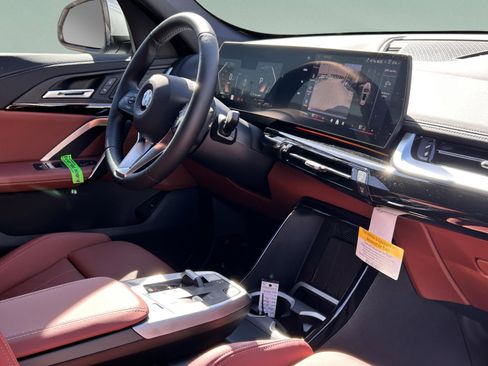 Used 2026 BMW X1 xDrive28i w/ Convenience Package image 27