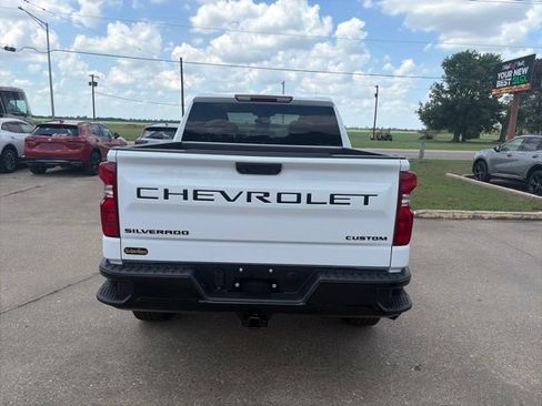 New 2026 Chevrolet Silverado 1500 Custom Trail Boss w/ Turbomax Blackout Package AWD/4WD image 5