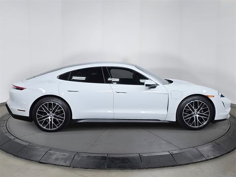 Certified 2024 Porsche Taycan image 8