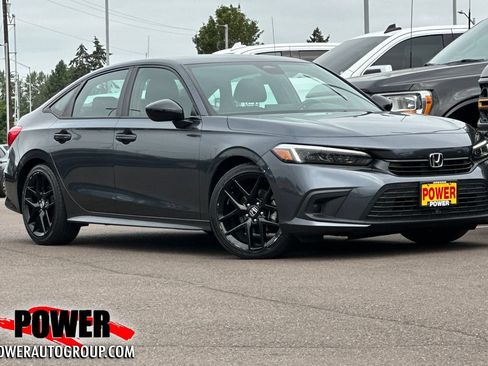 Used 2023 Honda Civic Sport image 1