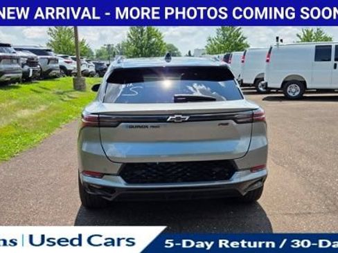 Used 2024 Chevrolet Equinox EV RS AWD/4WD image 8
