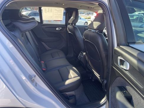 Used 2026 Volvo XC40 B5 Plus w/ Climate Package image 11
