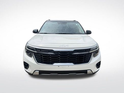 Certified 2024 Kia Seltos S AWD/4WD image 2